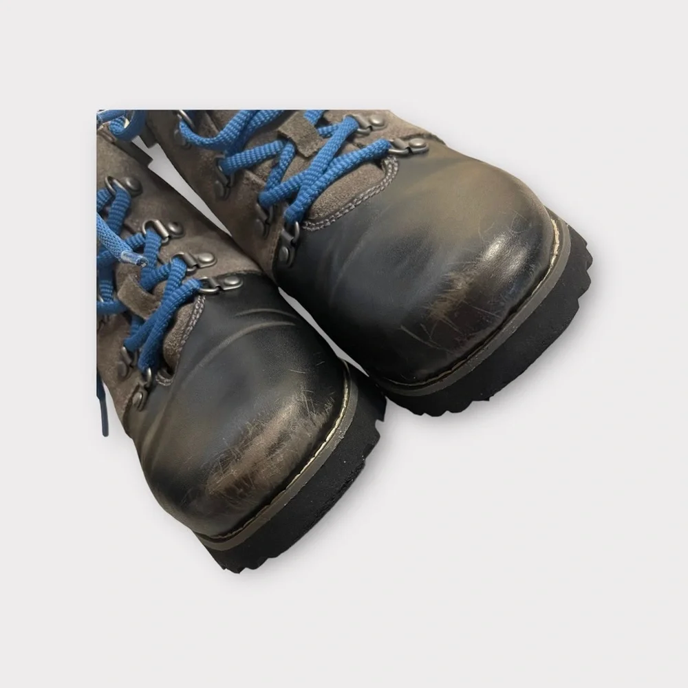 Ugg K Hilmar Lace Up Black & Gray Boots